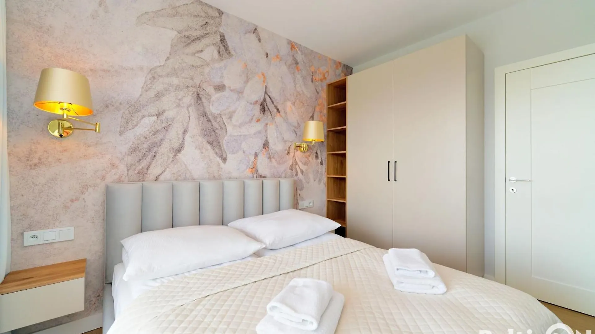 Lägenhetshotell Apartamenty Balticon Polanki Aqua Kołobrzeg
